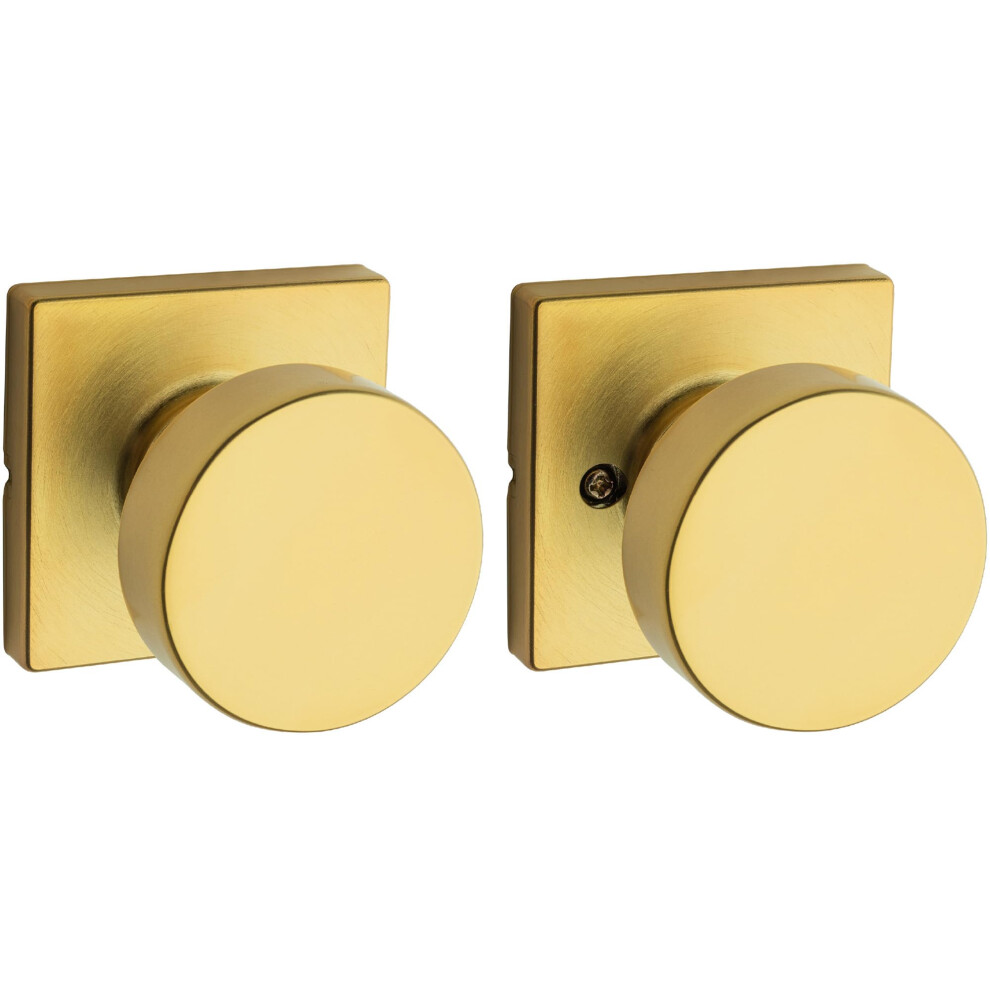 Poign  e de porte int  rieure Kwikset Pismo pour portes de placard et de couloir, non verrouillable, carr  e, en laiton satin  , protection Microban
