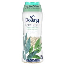 Downy Light Laundry Scent Booster -helmet Washer Woodland Rainille 18,2 unssia ilman raskasta hajuvett