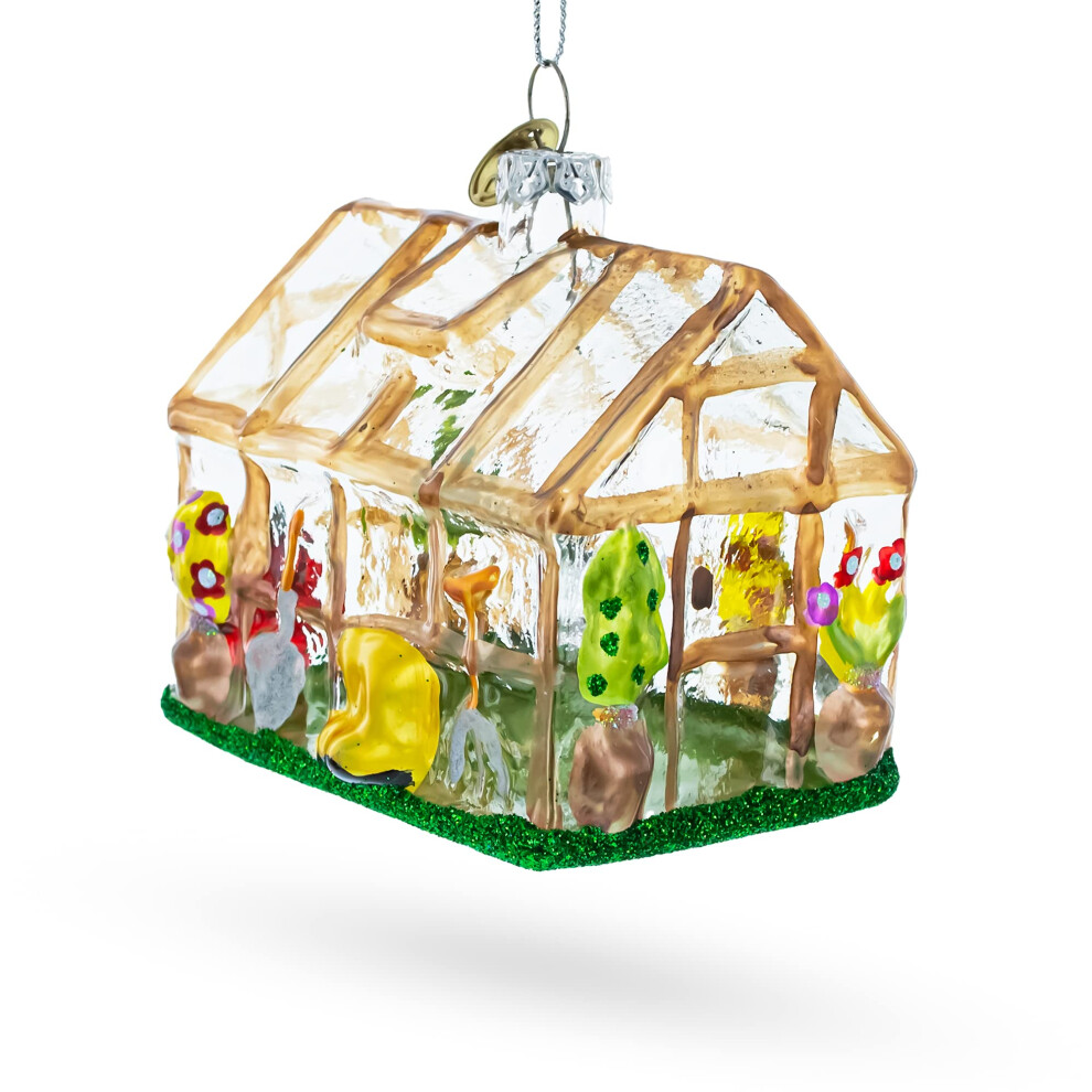 D  coration de No  l en verre souffl   avec serre et outils de jardinage