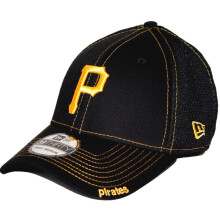 MLB Pittsburgh Pirates Neo Fitted Baseball Cap  Black  Medium/Large