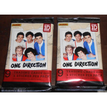 2013 - 2 CONFEZIONI - CARTE COLLEZIONABILI ONE DIRECTION (18 CARTE E 2 ADESIVI)