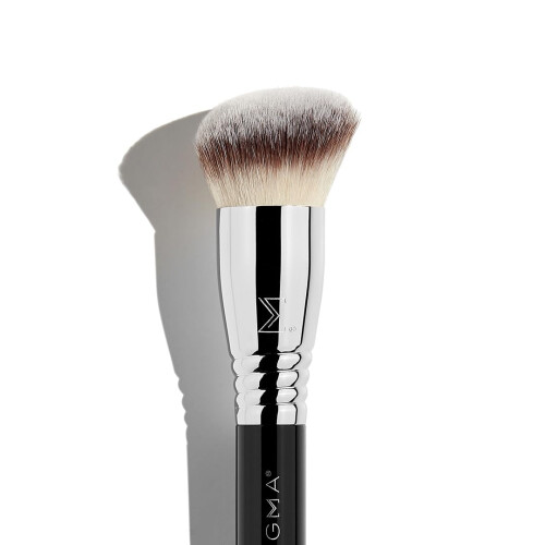 Sigma Beauty F48 Soft Coverage Brush 1