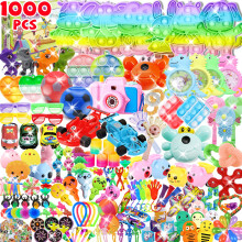 1000+ STUKS Feestartikelen voor kinderen Fidget Speelgoedpakket Kerstsokvullers Verjaardagscadeau Schatkist Goodie Bag Stuffers Carnaval Prijzen Spee