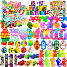 120 stuks Feestartikelen voor kinderen Schatkist Speelgoed voor in de klas Goodie Bag Stuffers Pinata Vuller Schatkist voor kinderen Prijzen Carnaval