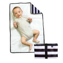 J.L. Childress Full Body Draagbare Verschoonmat - Baby Verschoonmat voor Reizen - Waterdicht - Extra Groot 19" x 30" - Zwart