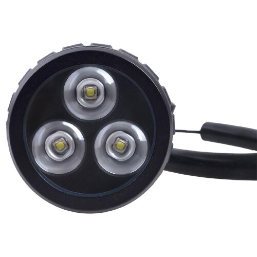 Seac R30, Diving Torch Light, 3 LED, 1500 Lumens, Micro-USB Rechargeable 1
