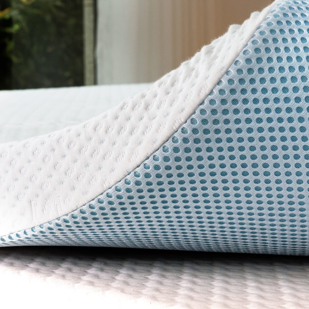 subrtex 3 Inch Double Mattress Topper Gel Infused Memory Foam Bed Topper Removable with Fitted Bamboo Cover (135x190x7.5cm)