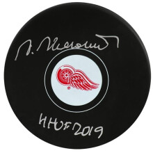 Schwartz Sports Memorabilia NEDPUC401 Vaclav Nedomansky Signed Detroit Red Wings Small Logo Hockey Puck with HHOF 19