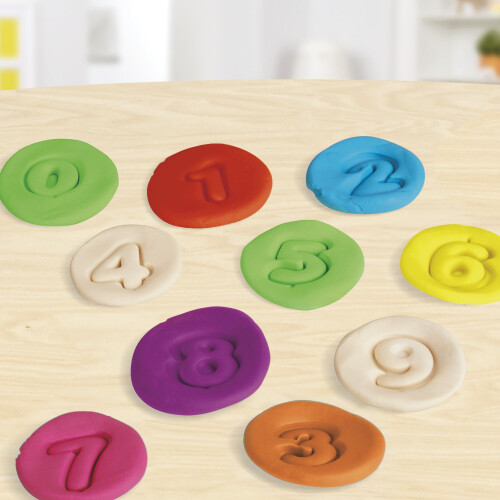 Play-Doh Set pa????d??? Play-Doh ?e a??????? ?a? s???ata ?e 17 e??a?e?a ?a? 20 s???eta ??????a ??d? t???? ??a t? s???e?? ?a?d??? pa????d?a ????? ?a? ?e???te??? 2