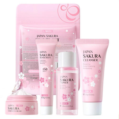 Sakura Tra