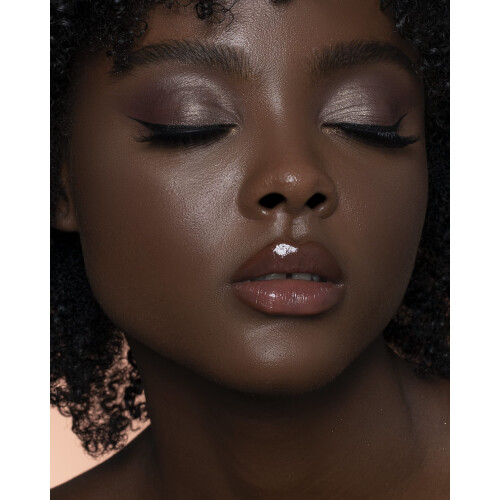Sigma Beauty E38 Diffused Creas 2