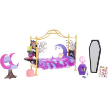 Monster High Playset Clawdeen Wolf Bedroom with Doll House Furniture & Toy Accessories Like Spooky Decor & Snacks Sticker Sheet