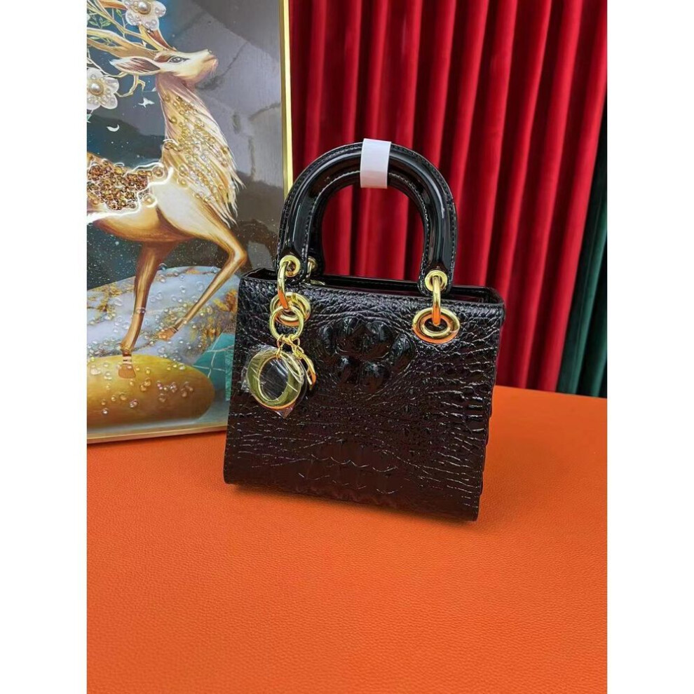 (black) "crocodile Pattern Genuine Leather Red Shoulder Handbag - Princess Diana Style Bridal Bridesmaid Bag