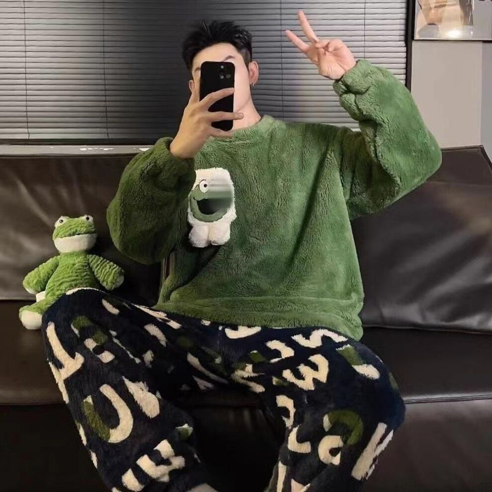 (L) Men's Flannel Coral Fleece Pajamas: Playful, Thick, Round Neck For Autumn/winter Home Wear.