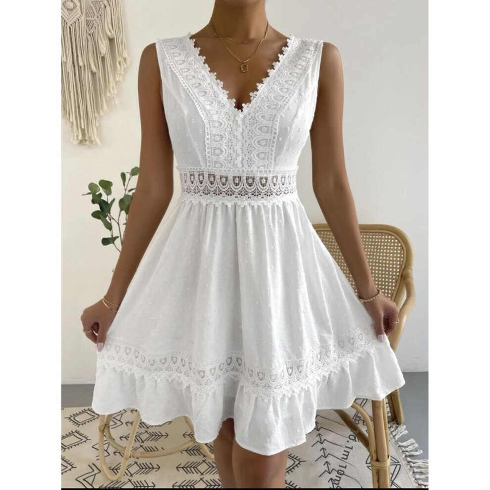 (white, M) "2023 Lace Pleated V-Neck Sexy Backless Dress