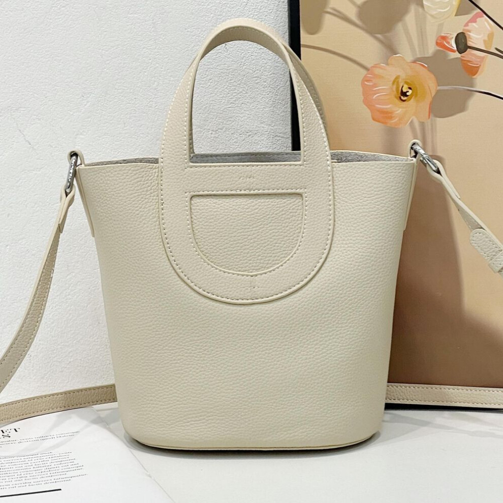 (off-white, 19*12*21CM) High-end Versatile Women's Soft Leather Bucket Shoulder Bag