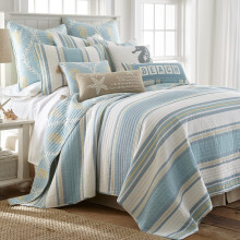 Levtex Home - Set pilota Kailua - Cuvertura Queen + Doua tapete de perna standard - Dungi - Crem albastru Teal Taupe - Pilota (88x92in.) ?i Tapi?