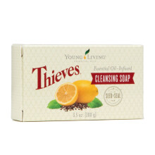 Thieves Essential Oil Reinigingszeep van Young Living Essential Oils - 3.5oz.