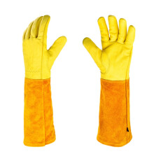 Thorn-Proof Rose Pruning Gloves for Men & Women - Long, Breathable Microfiber, Enhanced Grip, Perfect Garden Gift (Size S)