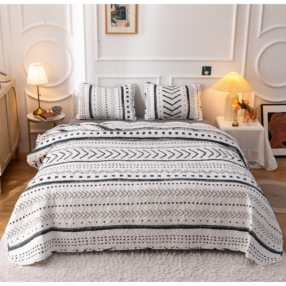 JANZAA Quilt Boho Quilt Set Boho Bedding Bedspreads Queen Size 3 PCS Bohemian Quilt Set with Geometric Printed for All SeasonTwo Pillow Cases