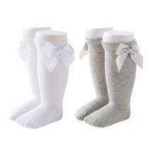 Maorrew 2 Pack Baby Girls Knee High Socks Bow Long Stockings Spdbarn Toddlers Bomull Ruffled Uniform Leggings White/Grey 0-12 mnader