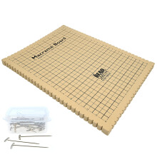 The Beadsmith Macrame Combo - Bead Board 10 x 14 inch - Doos met 40 T-pins 1,75 inch - Armbandproject en instructies inbegrepen - Ideaal voor het bev