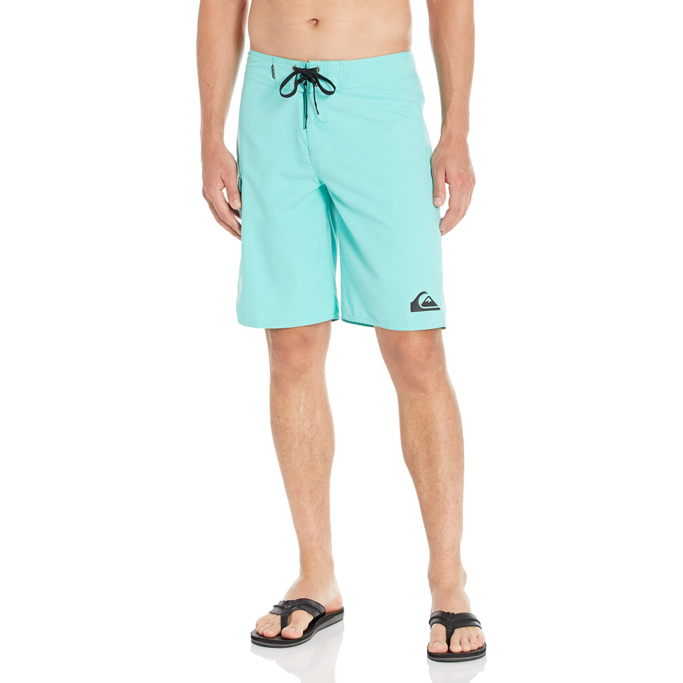Quiksilver Men's Standard Everyday 21 Board Short Swim Trunk Bathing Suit  Pool Blue  31