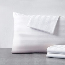 Pillow Protector Standard Size 100% Egyptian Cotton Pillow Covers 400 Thread Count Sateen Weave Cooling Pillow Cases with Zipper Hidden Breathable N