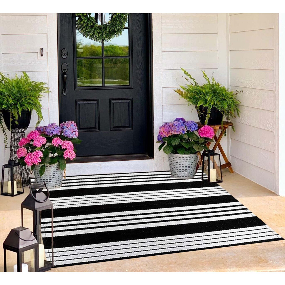 BUAGETUP Black and White Outdoor Rug 3'x 5' Hand-Woven Cotton Washable Rug Striped Front Porch Rug Machine Washable Indoor/Outdoor Area Rug Floor Mat