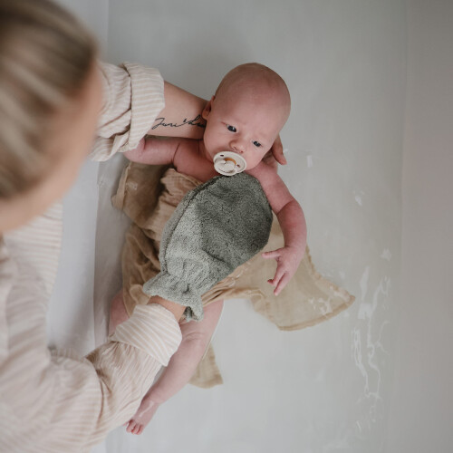 mushie Baby Badehandschuh | Bio-Baumwolle | 2er-Pack (Moos) 2