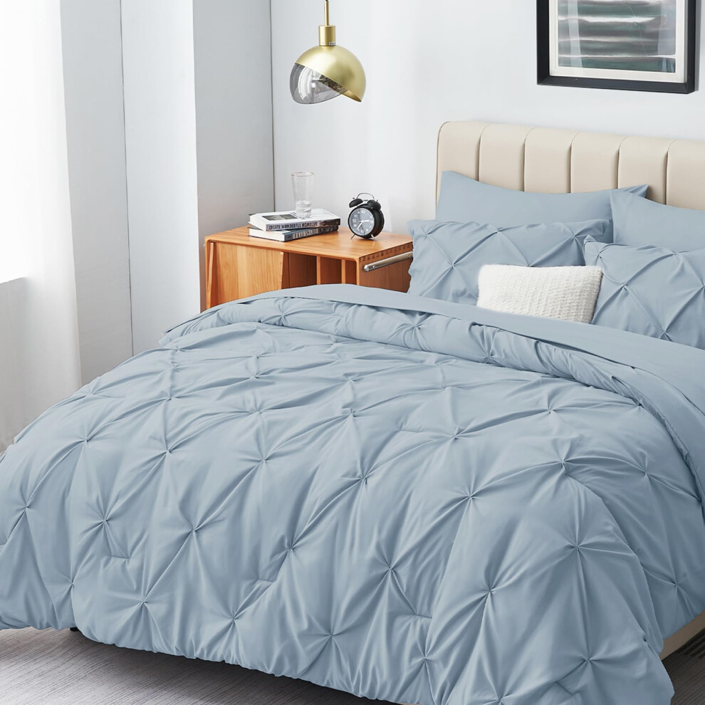 HIMEET Blue Comforter Set Queen 7 Pieces Light Blue Comforter Pintuck Bluey Bedding Set Pinch Pleat Design Blue Queen Comforter Set