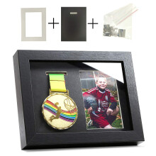 Medal Display Shadow Box - Pouzdro na jednu medaili - Ideln pro bece, vtez maratonskho zvodu, fotbal, fotbal, gymnastiku a vechny sporty (cern
