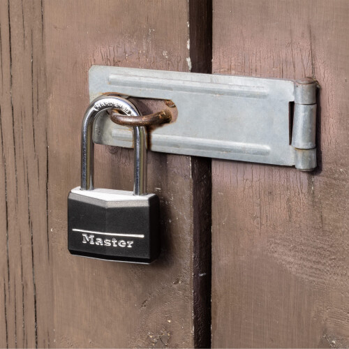 Master Lock Κλειδαριά Master Lock Αλουμινίου με Κλειδί, 141QLF, 4 Πακέτο με Κλειδιά Ιδίων, Μαύρη 1