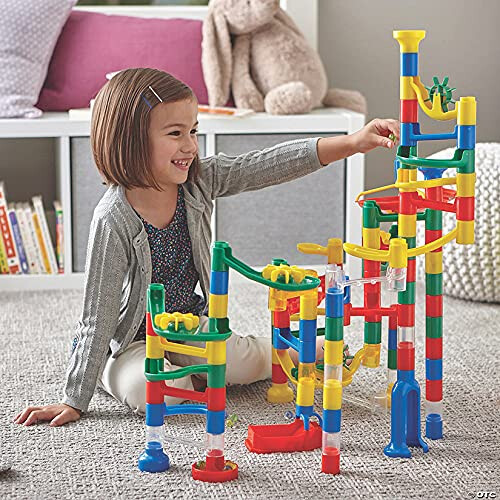 MindWare Marble Run: set da 123 pezzi (103 pezzi resistenti e 20 biglie) per bambini. Set di costruzioni STEM. 2