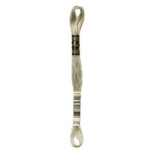 Dmc 6-strengs broderi bomuld 8.7yd-Lys mokkabrun