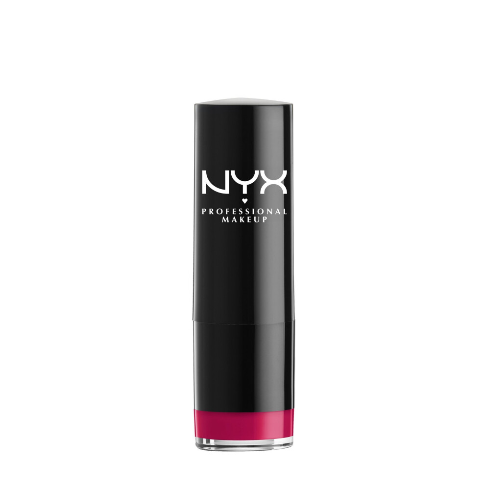 NYX PROFESSIONAL MAKEUP Extra Creamy Round Lipstick  Chic Red  0.14 Ounce