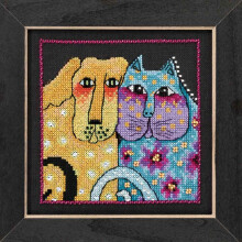 Laurel Burch Fur-Ever Friends helmillä laskettu ristipistopakkaus (pellava) Mill Hill 2016 Dogs Collection LB301612