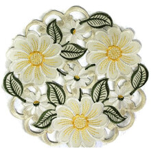 Doily Boutique Round Doily with Large Yellow Daisy Flowers Size 7 inches