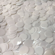 MR CHIPS Plastbingochips fr bingospel 150 Count-pse - solida och transparenta frger Counting chips - solid vit - 3/4 tum