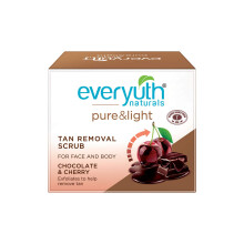 Exfoliante bronceador de chocolate y cereza Everyuth Naturals (50 g)