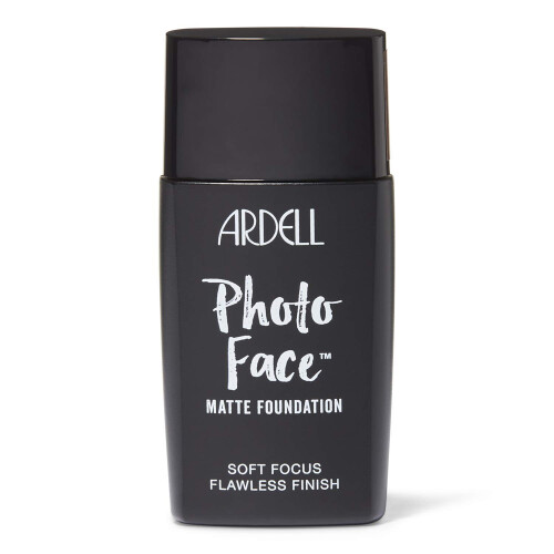 Foto Gezicht Matte Foundation Donker 12.0