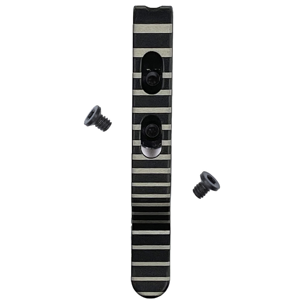 Donk! Clip Da Tasca In Titanio. Progettata Per Leatherman Free (P2, P4, T2 E T4) Curl & Bond. Titanio TC4. Finitura Opaca. 2 Viti. 5 Design Perso-image