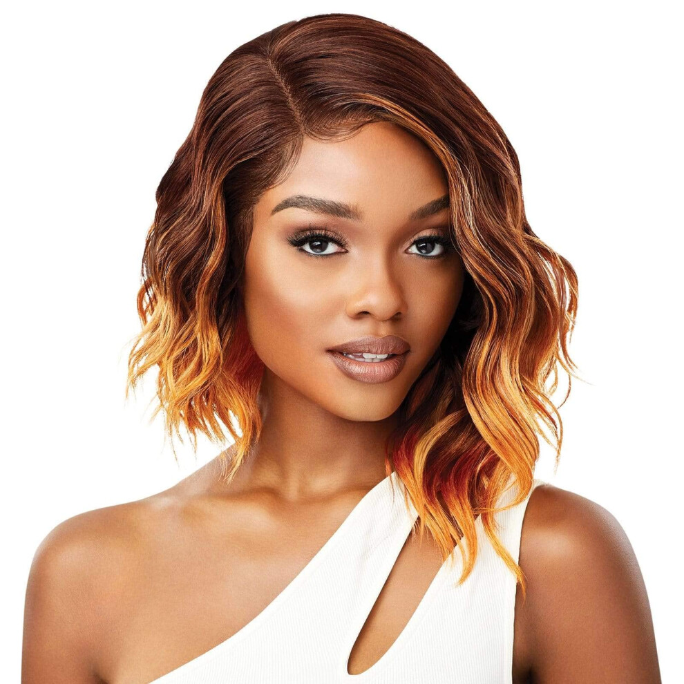 Outre Unisex Melted Hairline Synthetic Hd Lace Front Wig - Roselyn (613)