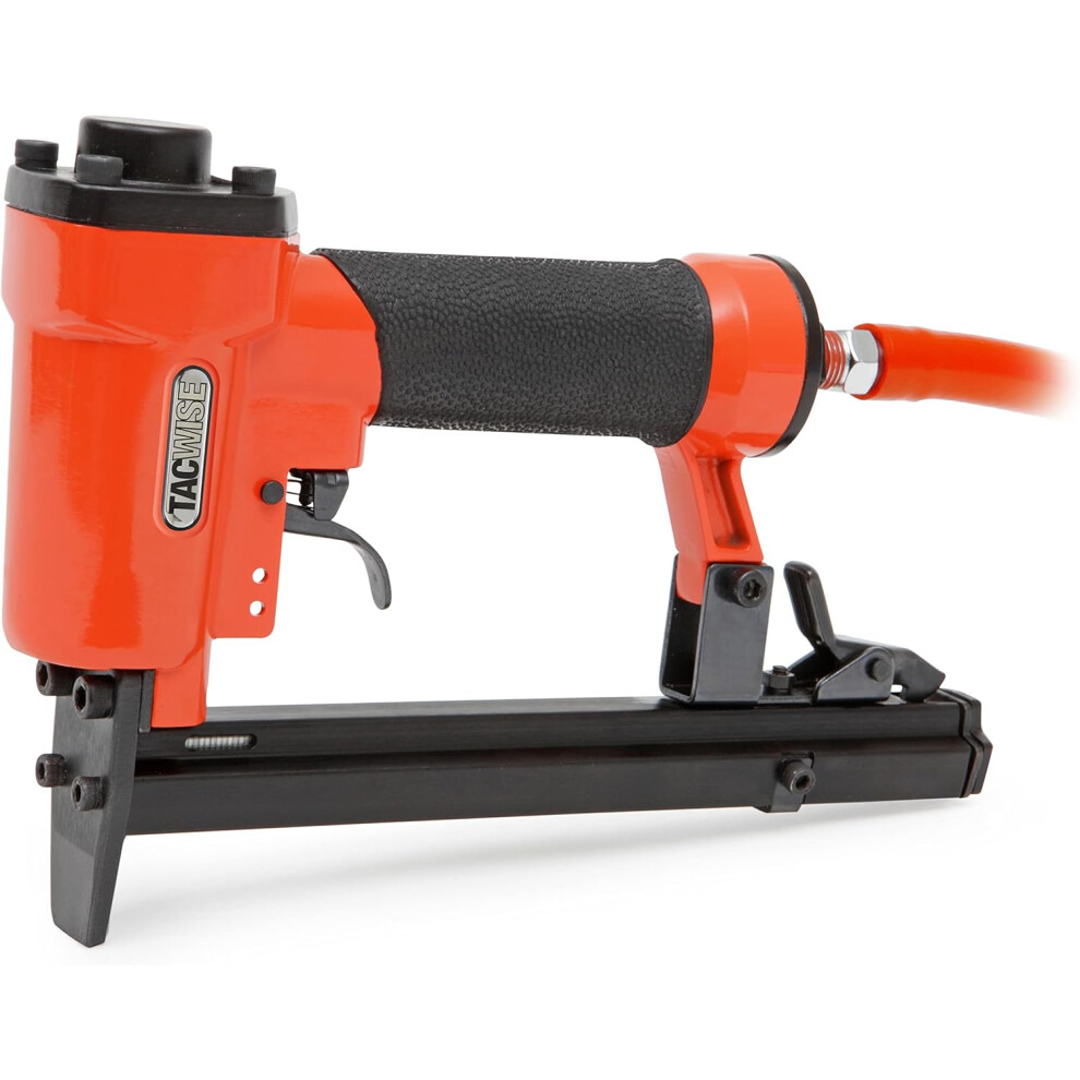 A14014V Upholstery Air Stapler, Uses Type 140 / 4 - 14 mm Staples,Orange / Black