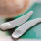 Onwon 100 PCS Mini Curved Cosmetic Scoop Makeup Mask Plastic Spoon (White) 2