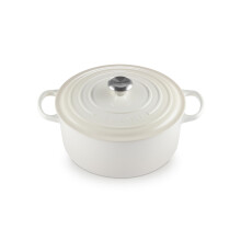 Le Creuset Enameled Cast Iron Signature Round Dutch Oven 7.25 qt. Meringue