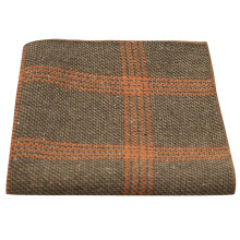 King & Priory Biscuit Brown & Orange Birdseye Check Pocket Square -nenliina