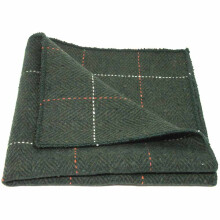 King & Priory Luxury Herringbone -kuvioinen mets nvihre tweed-taskuliina, jossa on taskuliina