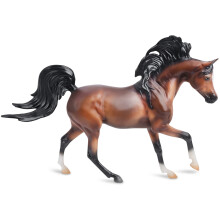 Breyer Horses Freedom -sarja Mahogany Bay Arabian | Hevoslelu | 9,75"""" x 7"" | 1:12 Mittakaava | Malli nro 1056