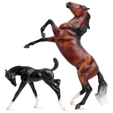 Breyer Horses Freedom Series Wild and Free | Horse and Foal Set | Horse Toy | 9.75"""" x 7"""" | 1:12 Scale | Model #62227